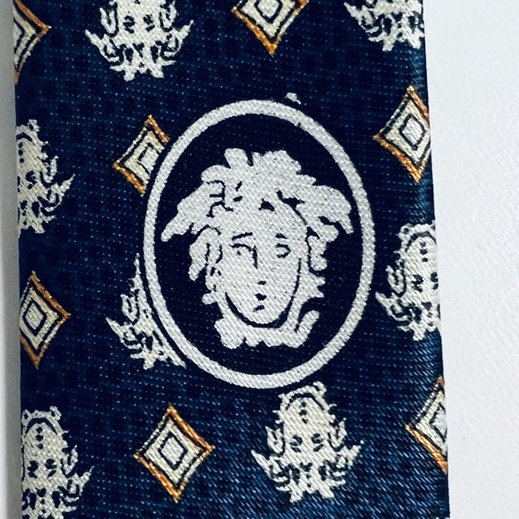 Versace Men’s Tie - Picture 7 of 11